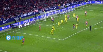 解析扎金花中的“火并”：面对两个都在诈唬的人，你该如何收割底池？（扎金花“火并”局面解析：当两名对手同时诈唬，如何稳收底池？）