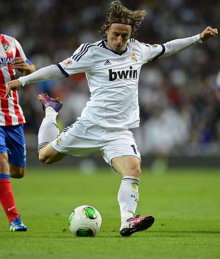 徐杰压哨三分领衔第6轮五佳球