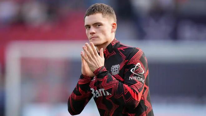 西甲-巴萨4-2塞尔塔 莱万帽子戏法